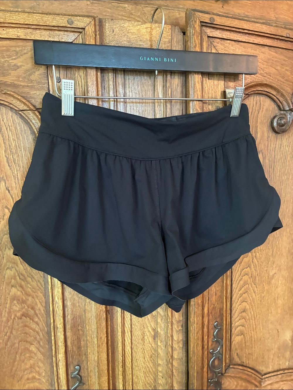 Lululemon Calm Tides Run Short - Picture 4 of 9